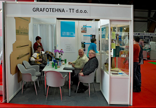 CE Grafika 09